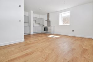 Open plan- click for photo gallery